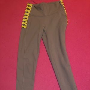 Fabletics Leggings ✨